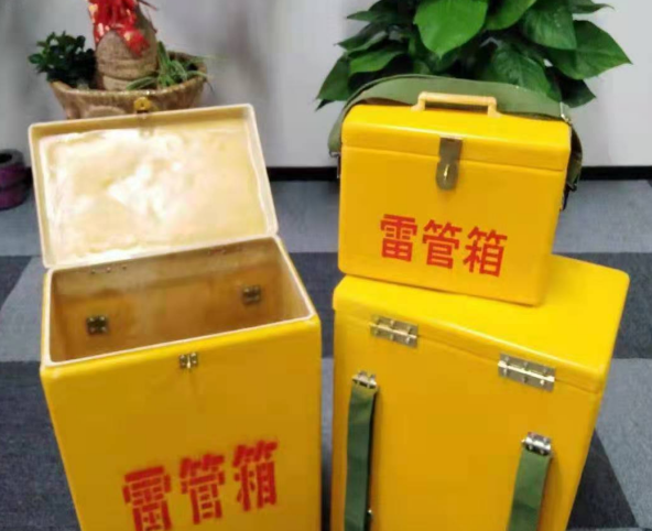 乌恰玻璃钢雷管箱有哪些特点